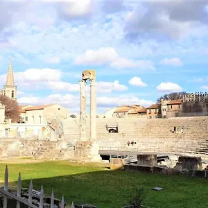 Jolie Petite Maison De Dans Le Centre Ancien Hébergement de vacances
